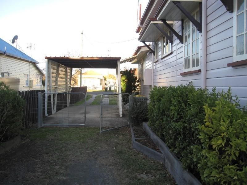 33 Dragon Street, Warwick QLD 4370