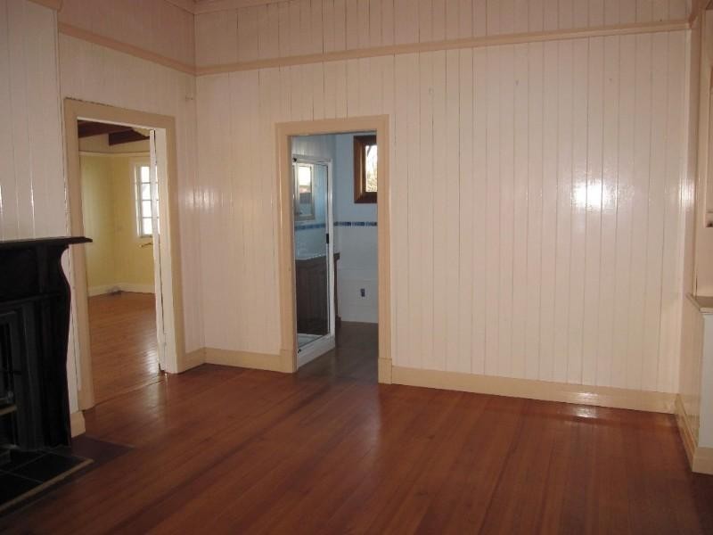 33 Dragon Street, Warwick QLD 4370