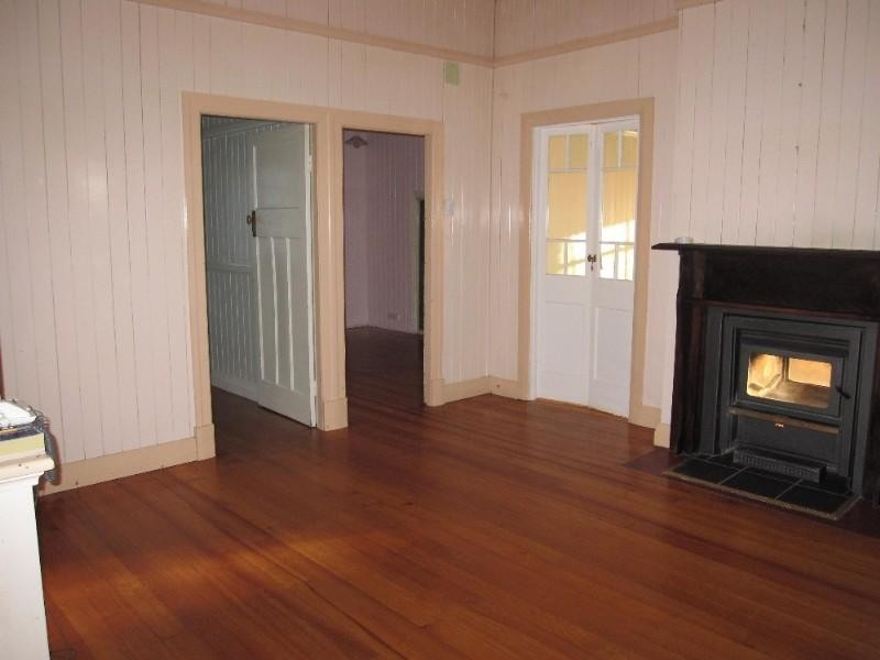 33 Dragon Street, Warwick QLD 4370