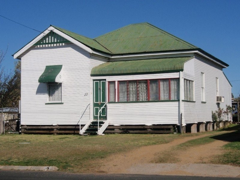 27 Mcevoy Street, Warwick QLD 4370