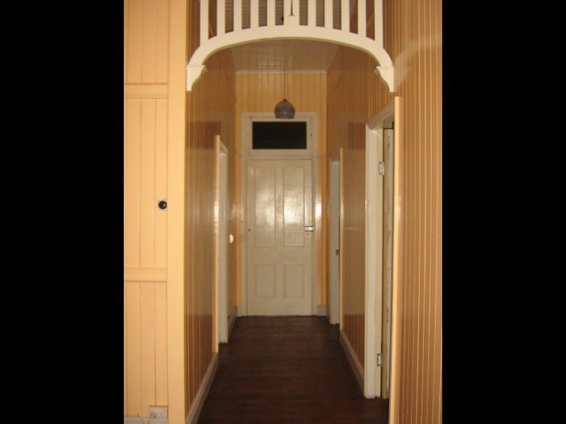 27 Mcevoy Street, Warwick QLD 4370