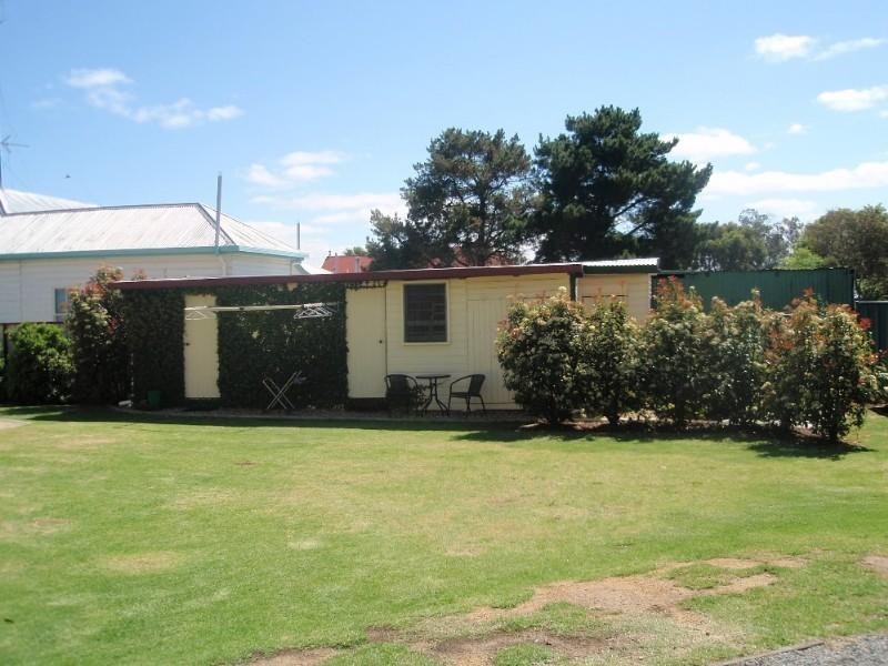 100 Dragon Street, Warwick QLD 4370