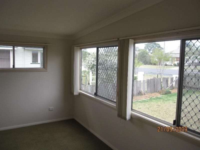 13 Dragon Street, Warwick QLD 4370