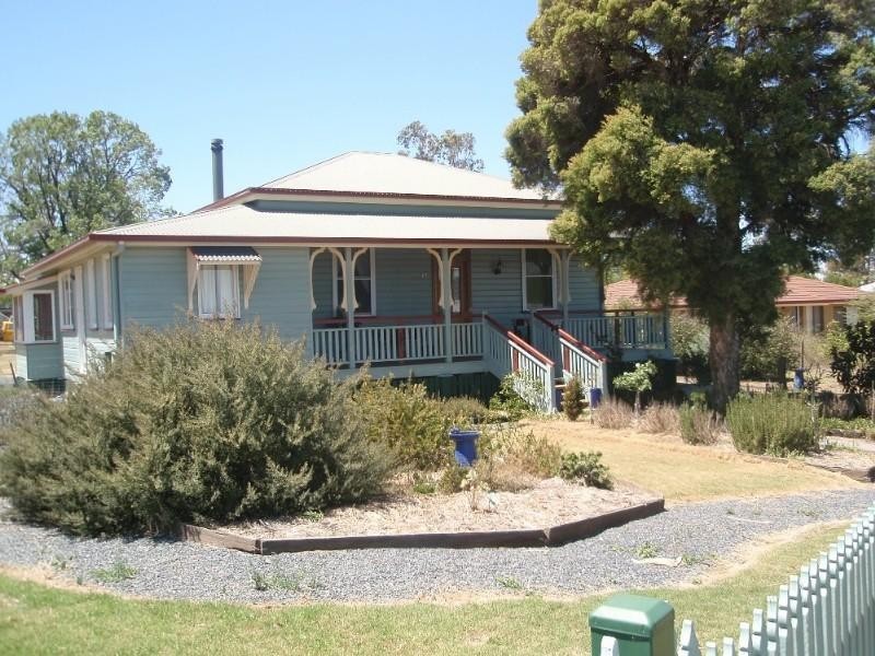 10 Briggs Street, Warwick QLD 4370