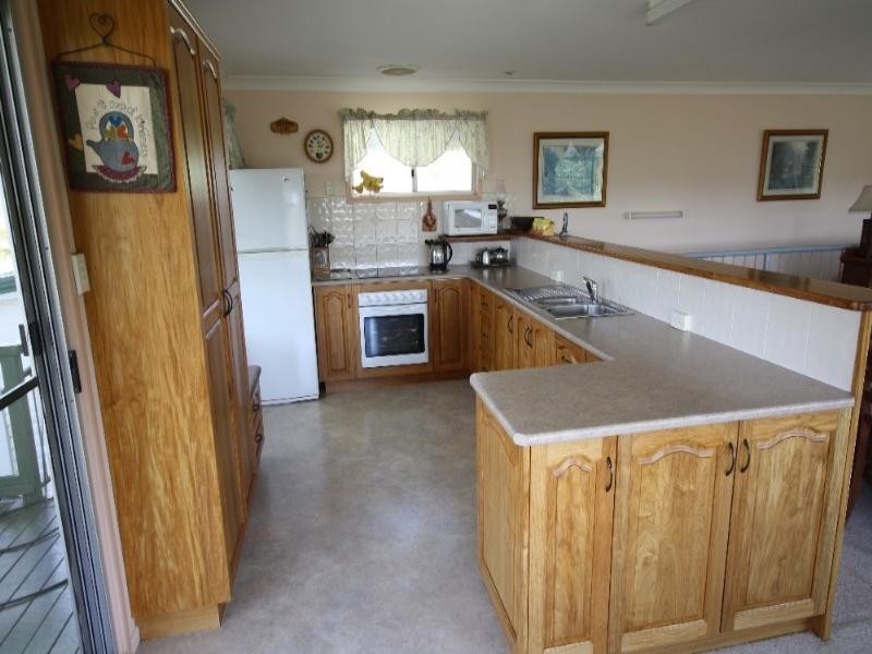 15602 Cunningham Highway, Warwick QLD 4370