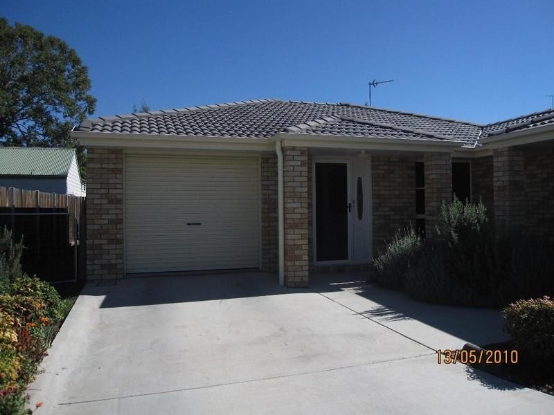 1/63 Stewart Avenue, Warwick QLD 4370