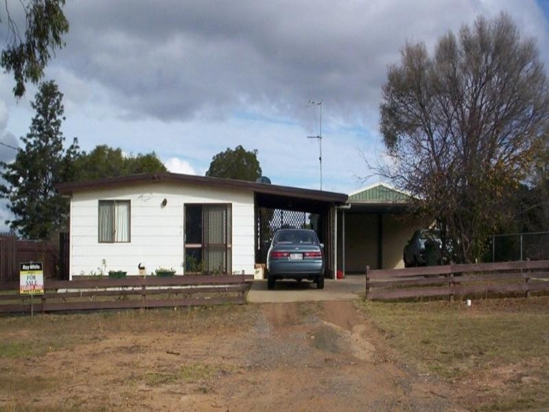 42 Baguley Street, Warwick QLD 4370