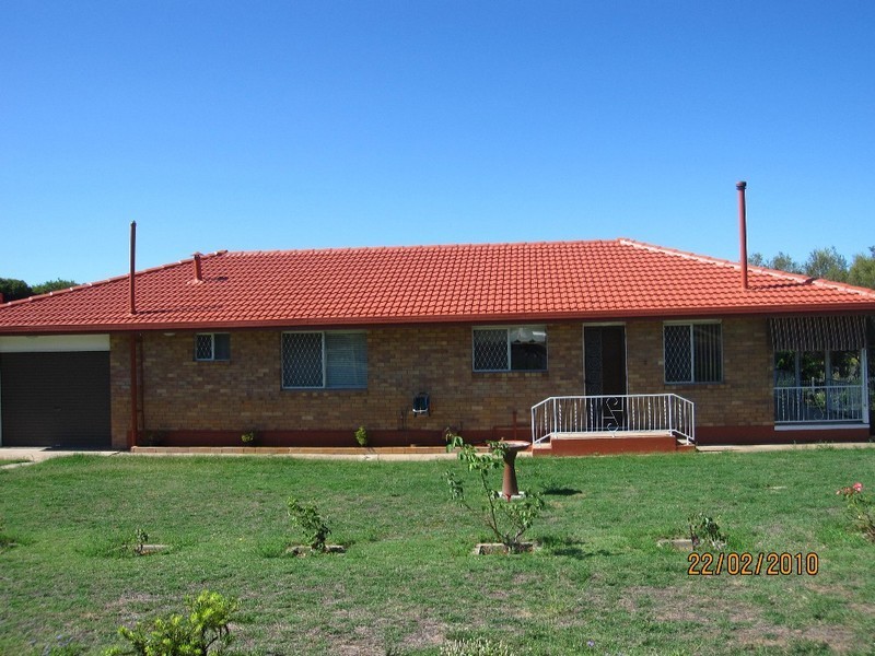 12 Gilbert Crescent, Warwick QLD 4370