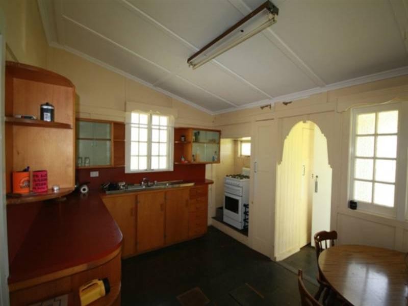 93 Old Coach Road, Warwick QLD 4370