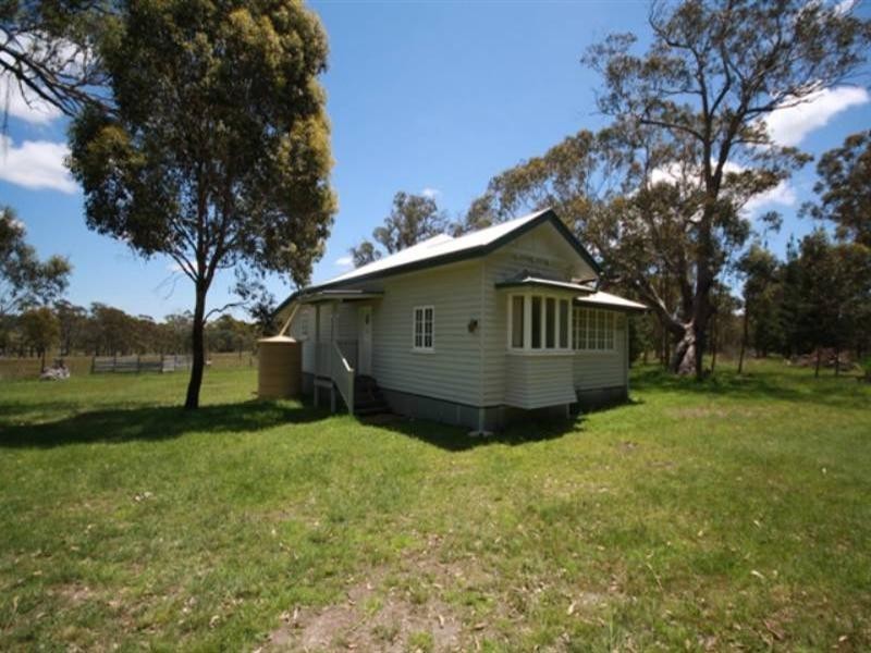 93 Old Coach Road, Warwick QLD 4370