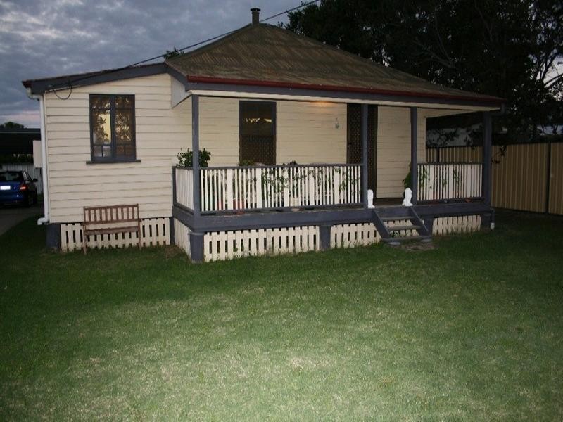 68 Myrtle Avenue, Warwick QLD 4370