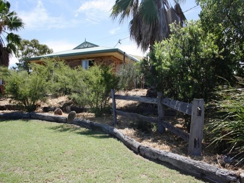 73 Cleary Street, Warwick QLD 4370