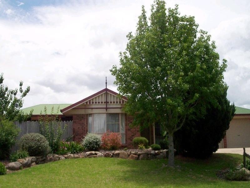 1 Rafferty Avenue, Warwick QLD 4370