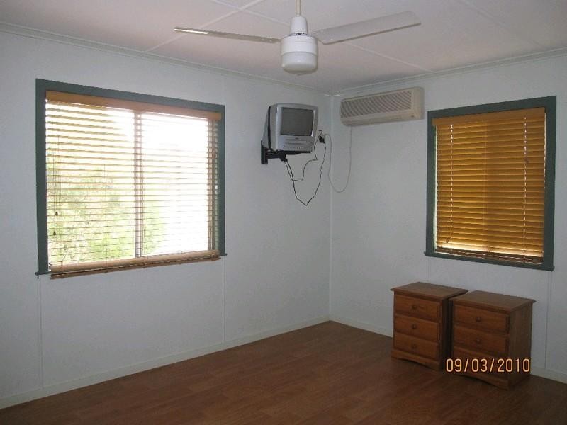 21 Locke Street, Warwick QLD 4370