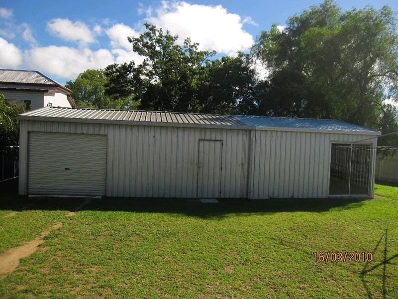 21 Locke Street, Warwick QLD 4370