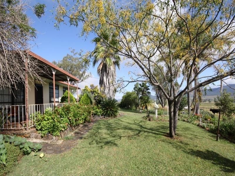 97 Richards Road, Warwick QLD 4370