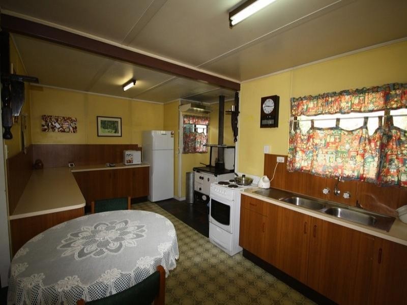 97 Richards Road, Warwick QLD 4370