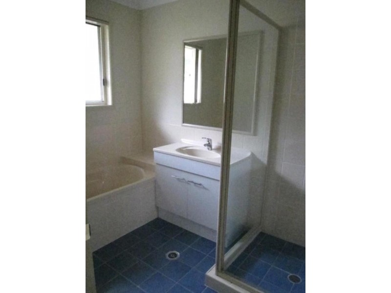 27 Stewart Avenue, Warwick QLD 4370