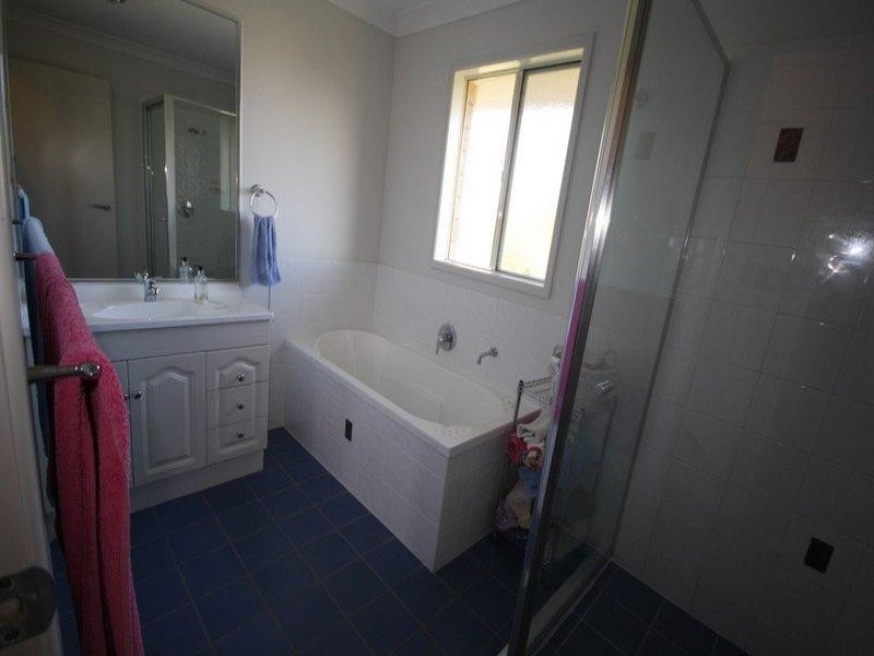 25 Rodeo Drive, Warwick QLD 4370