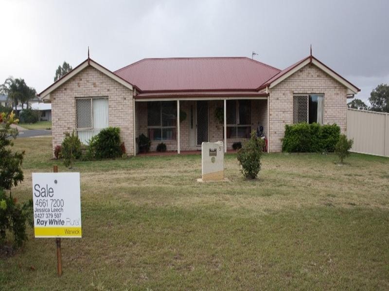 5 Emma Drive, Warwick QLD 4370
