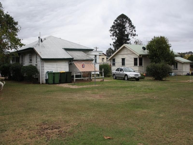 4 Market Square, Warwick QLD 4370