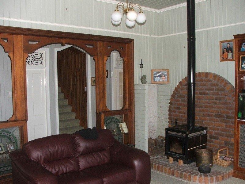 140 Ogilvie Road, Warwick QLD 4370