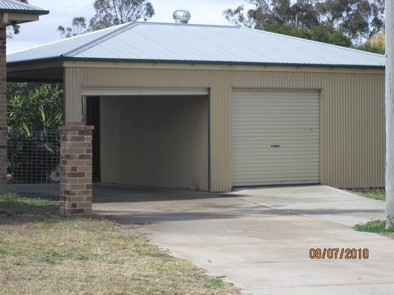 52 Glen Road, Warwick QLD 4370