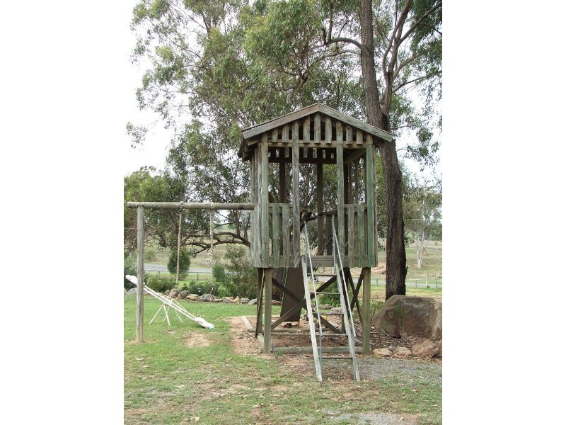 73 Little Warner Street, Warwick QLD 4370