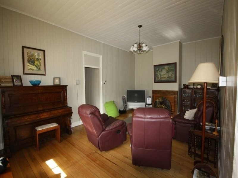 30 Dragon Street, Warwick QLD 4370