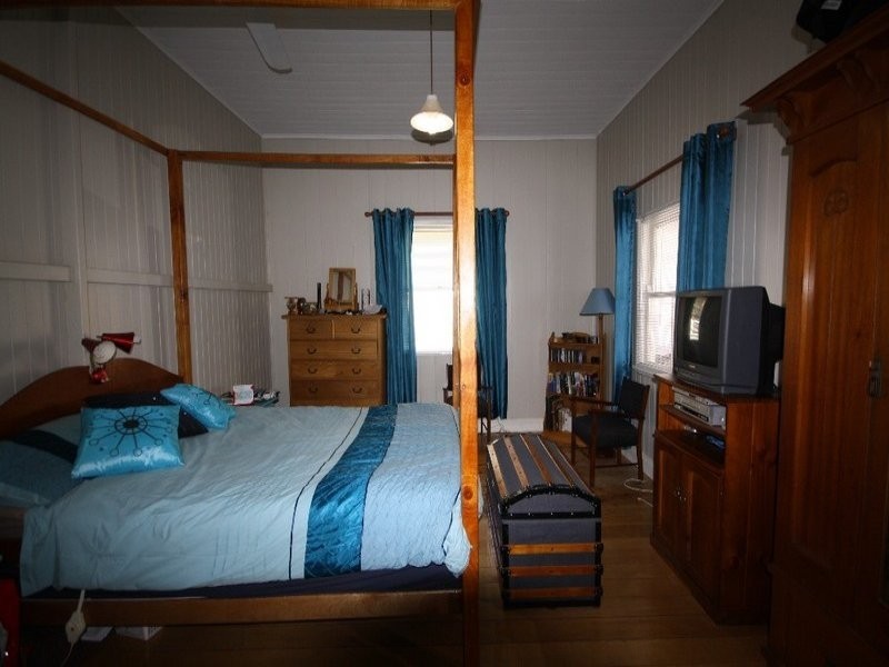 30 Dragon Street, Warwick QLD 4370