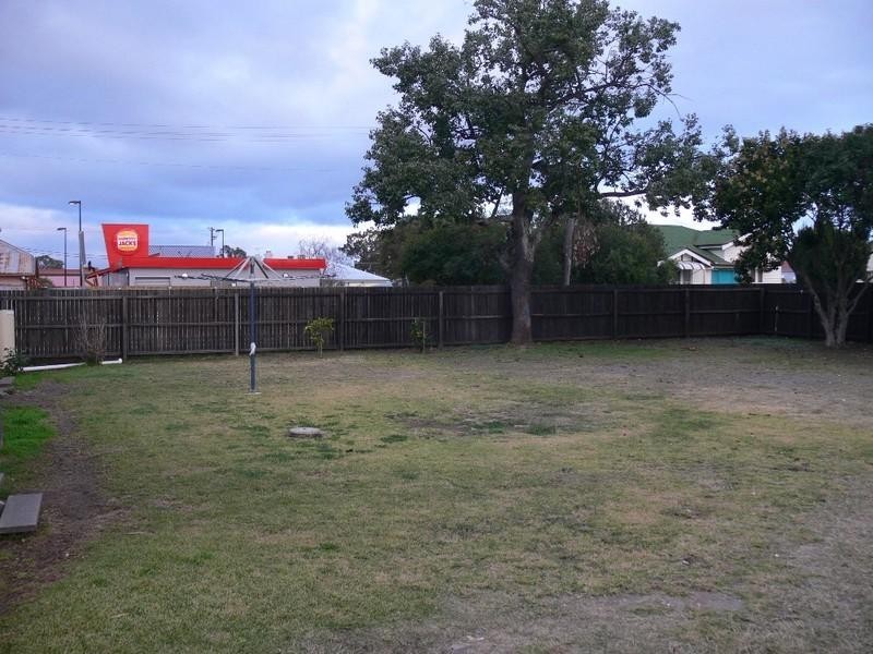 24 Wood Street, Warwick QLD 4370