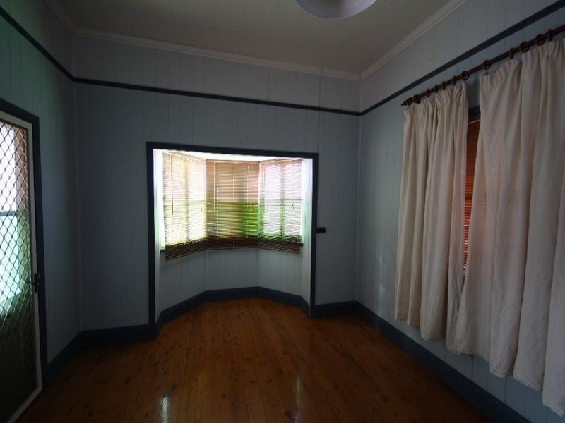 24 Wood Street, Warwick QLD 4370