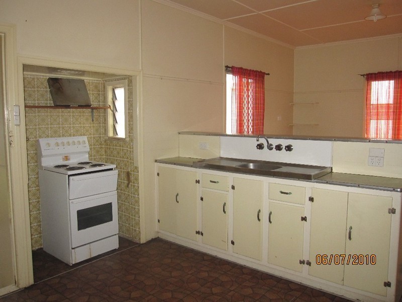 152 Wood Street, Warwick QLD 4370