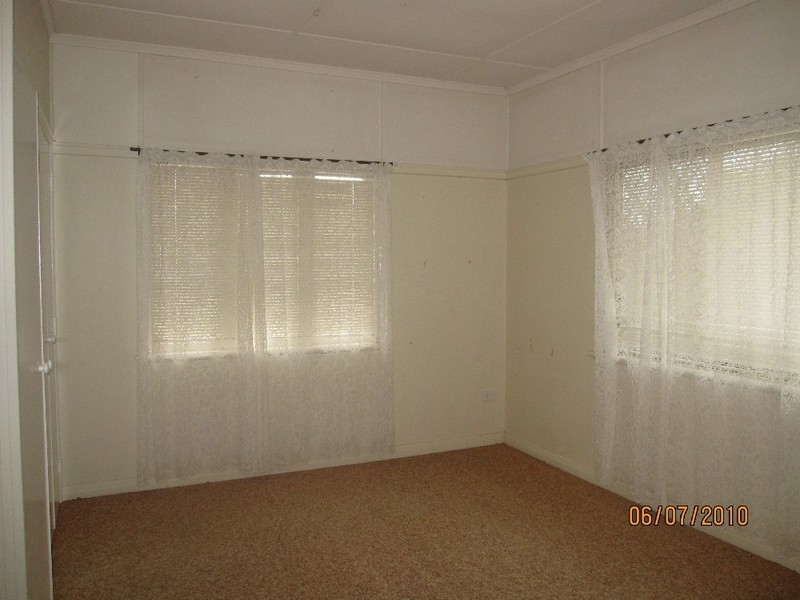 152 Wood Street, Warwick QLD 4370