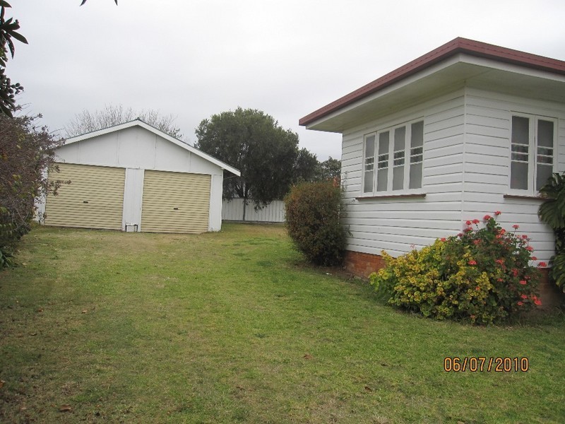 152 Wood Street, Warwick QLD 4370