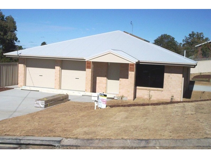 4 Coorey Place, Warwick QLD 4370