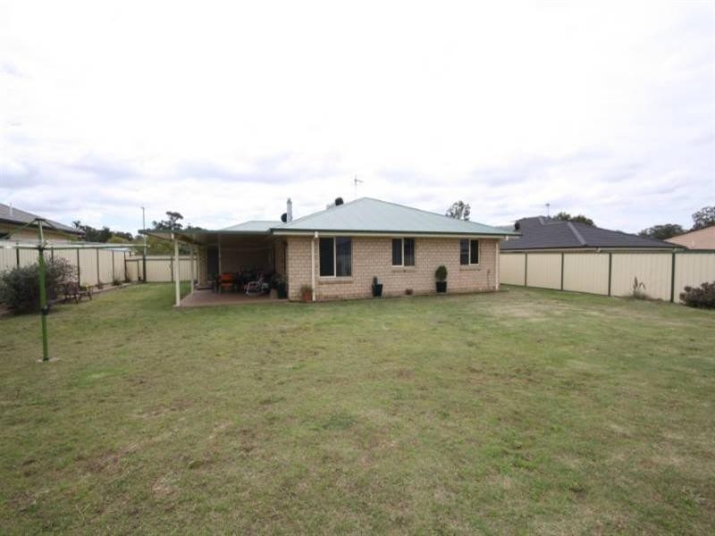 14 Baguley Street, Warwick QLD 4370