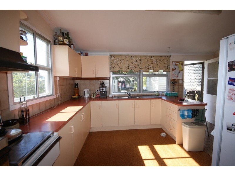 30 Dragon Street, Warwick QLD 4370