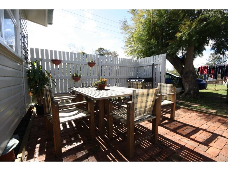 30 Dragon Street, Warwick QLD 4370