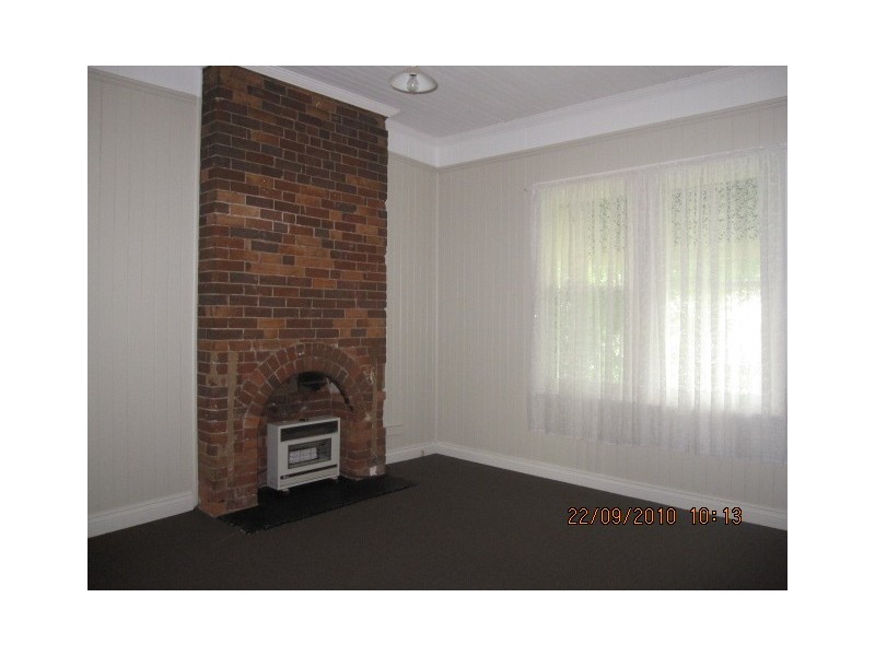 62 Wood Street, Warwick QLD 4370