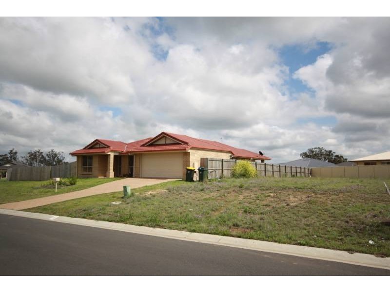 19 Iceberg Court, Warwick QLD 4370