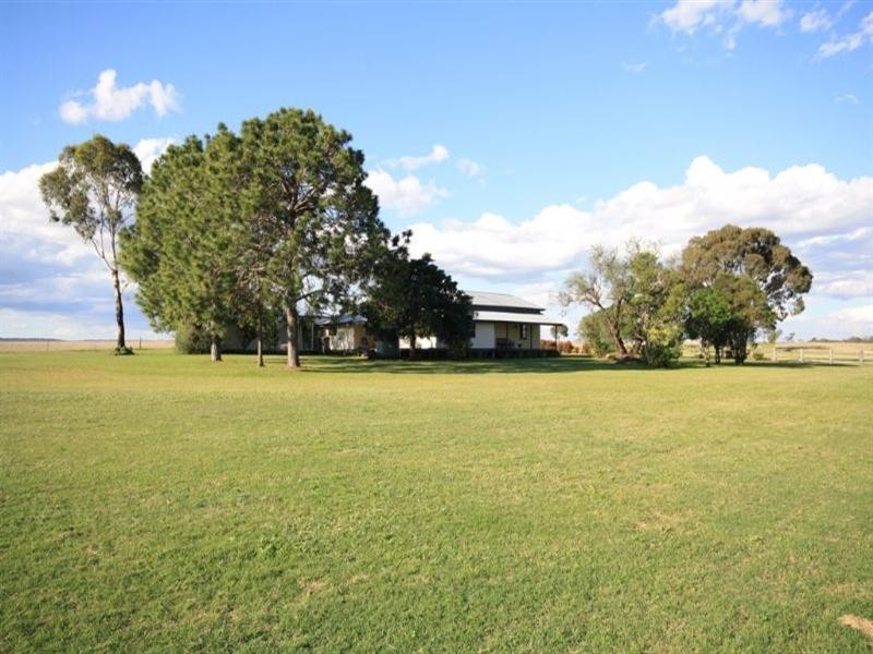Junabee QLD 4370