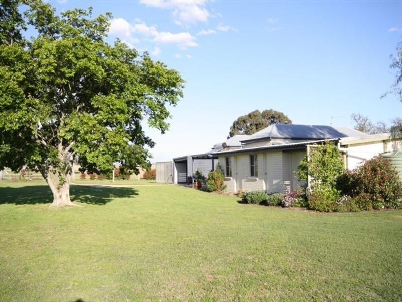 Junabee QLD 4370