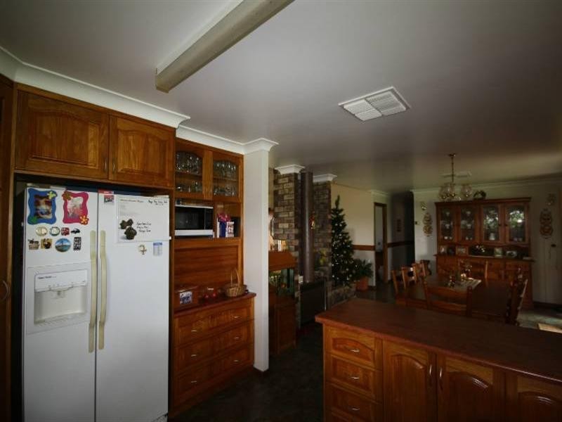 28 Dennys Road, Allora QLD 4362