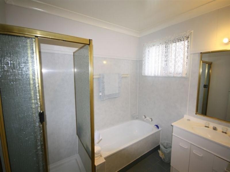 25 Oak Street, Killarney QLD 4373