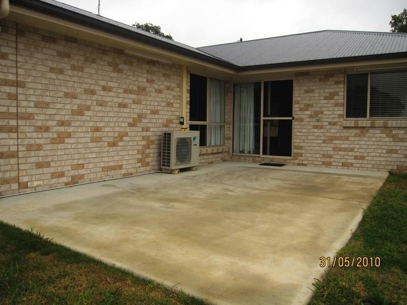 12 Bertram Street, Warwick QLD 4370