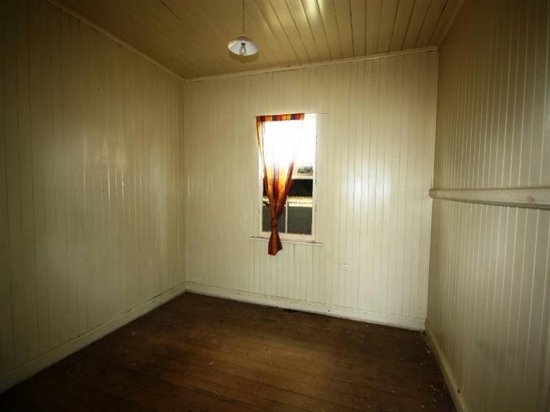 50 Lyons Street, Warwick QLD 4370