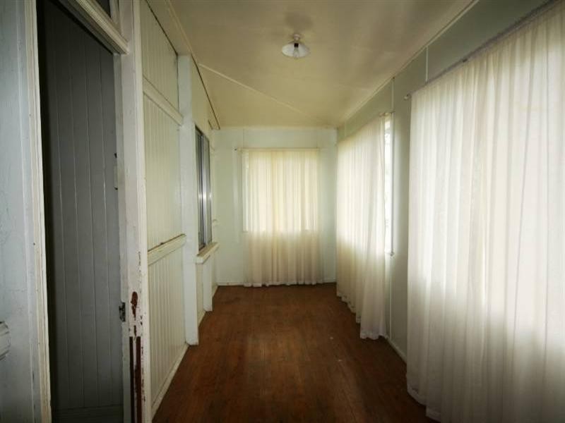 50 Lyons Street, Warwick QLD 4370