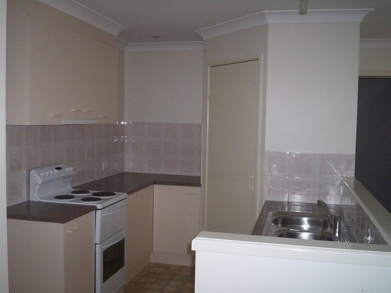 2/20 Wattle Avenue, Warwick QLD 4370