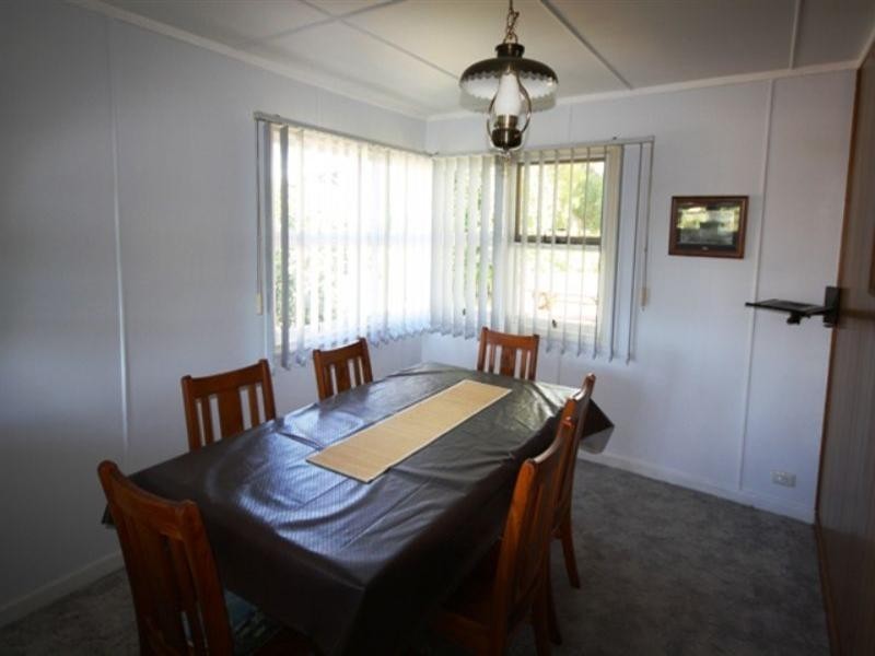 136 Locke Street, Warwick QLD 4370